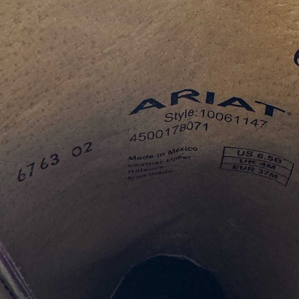 NWT Womens Ariat Showdown Purple Leather Square Toe Western Cowboy Boots SZ 6.5 - Picture 9 of 9
